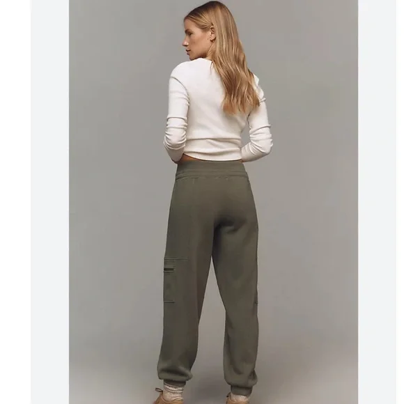 Powder Packed Pants
DAILY PRACTICE BY ANTHROPOLOGIE 
NWT
Color- Green - Picture 2 of 7